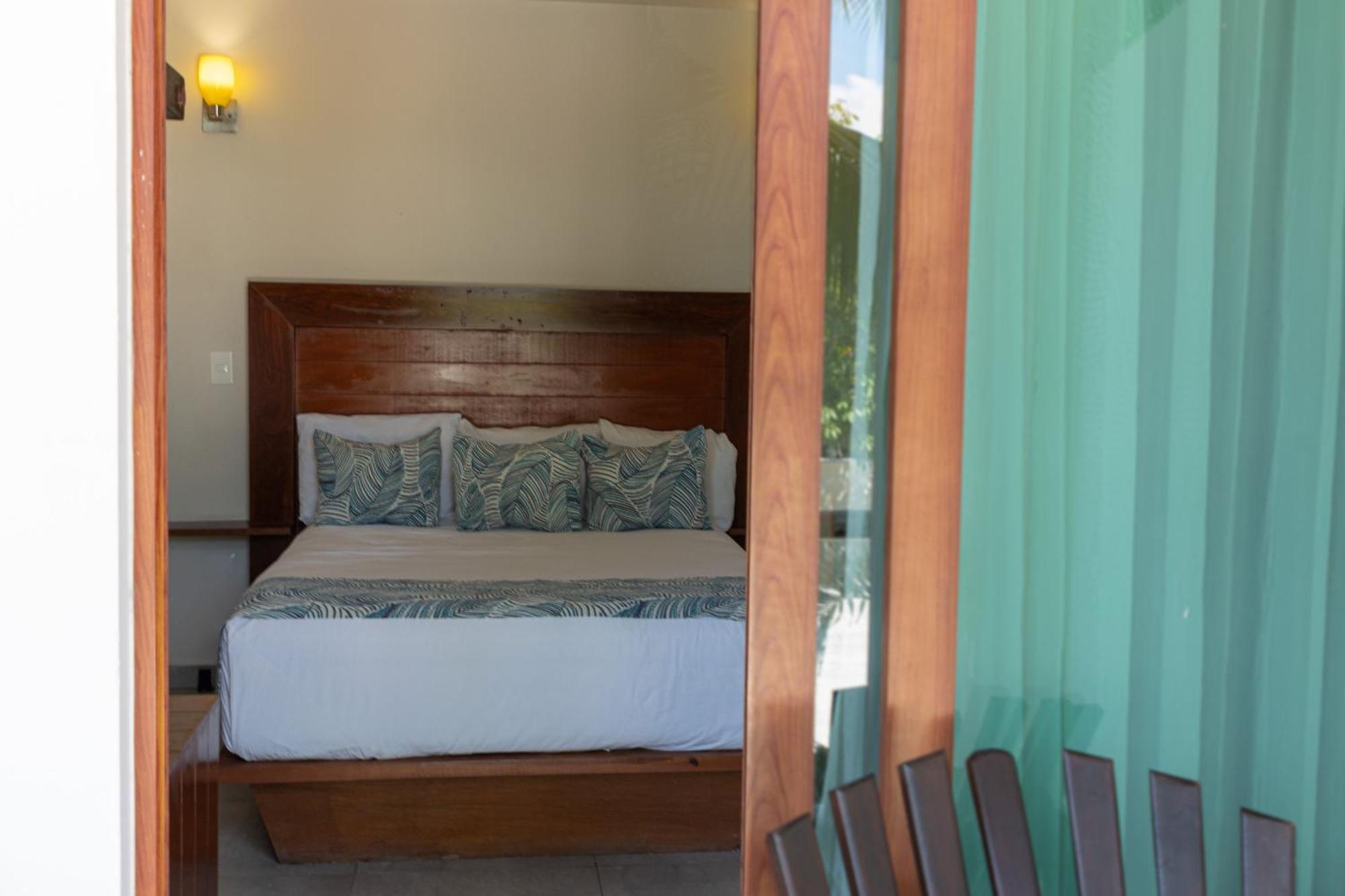 Aquastar Hotel & Apartments Mahahual Esterno foto